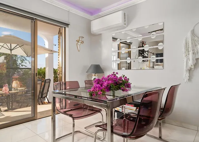 Jasmine Sirens Dom Na Cyprze *