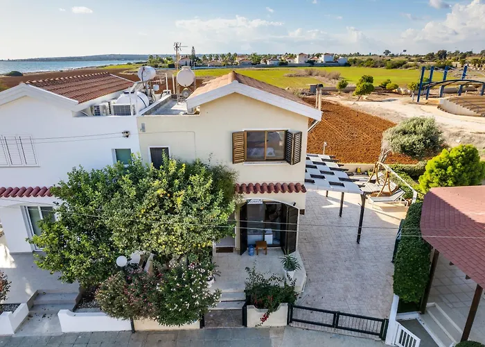 Jasmine Sirens Dom Na Cyprze