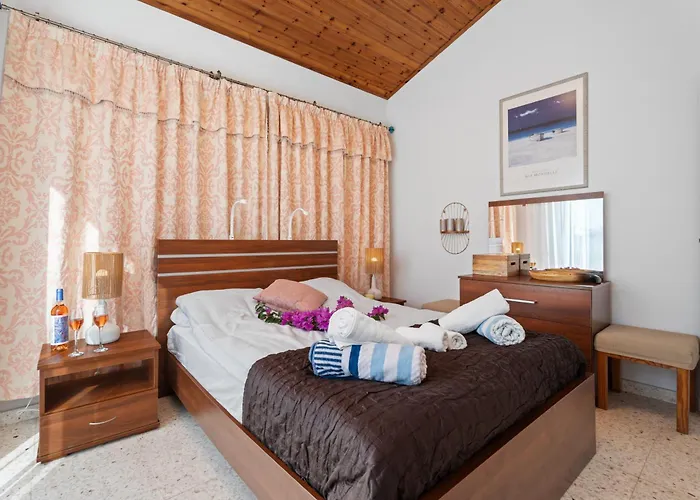 Jasmine Sirens Dom Na Cyprze *