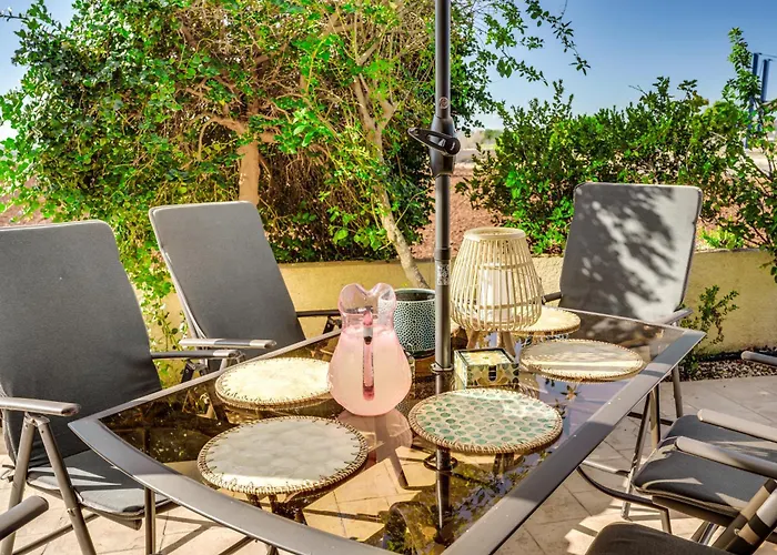 Jasmine Sirens Dom Na Cyprze