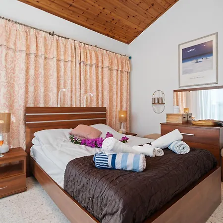 Jasmine Sirens Dom Na Cyprze *